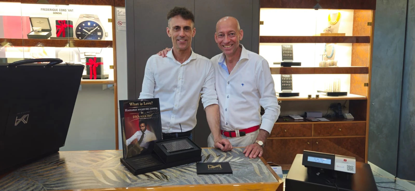 DNA YOUR ART — presentazione in boutique